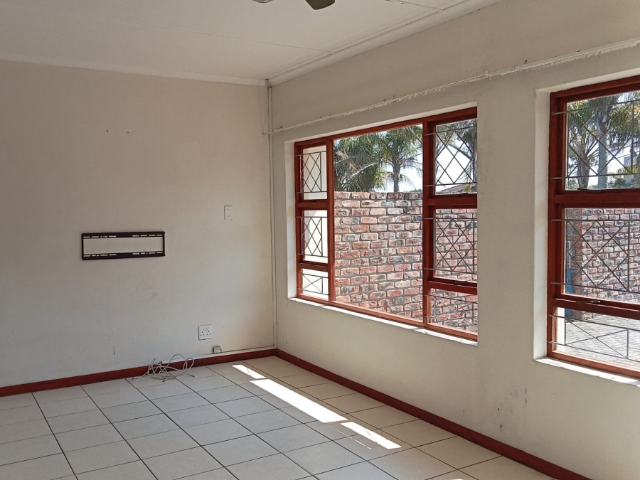 3 Bedroom Property for Sale in Beacon Bay Eastern Cape